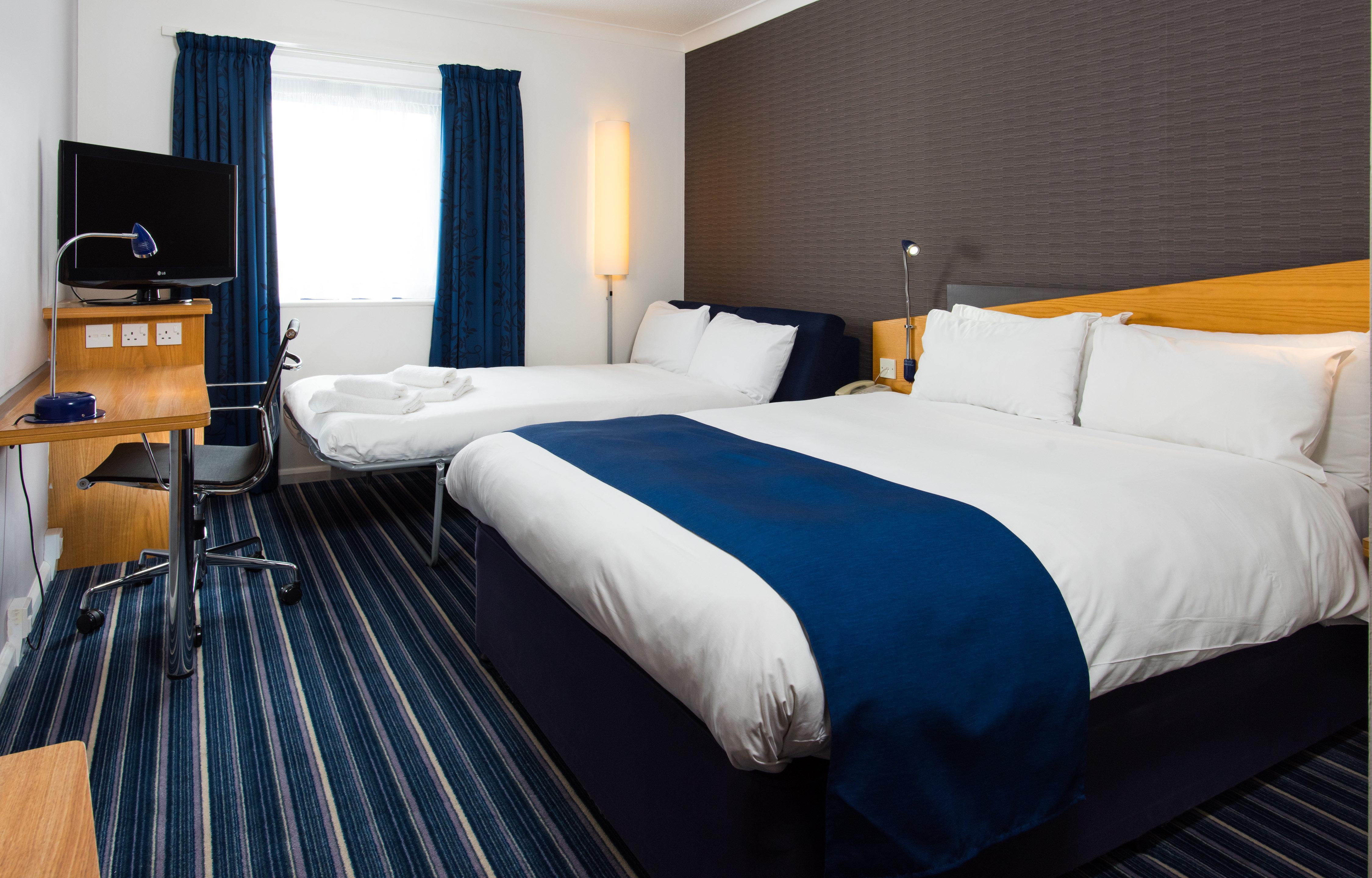 Holiday Inn Express Northampton - South By Ihg Exterior foto