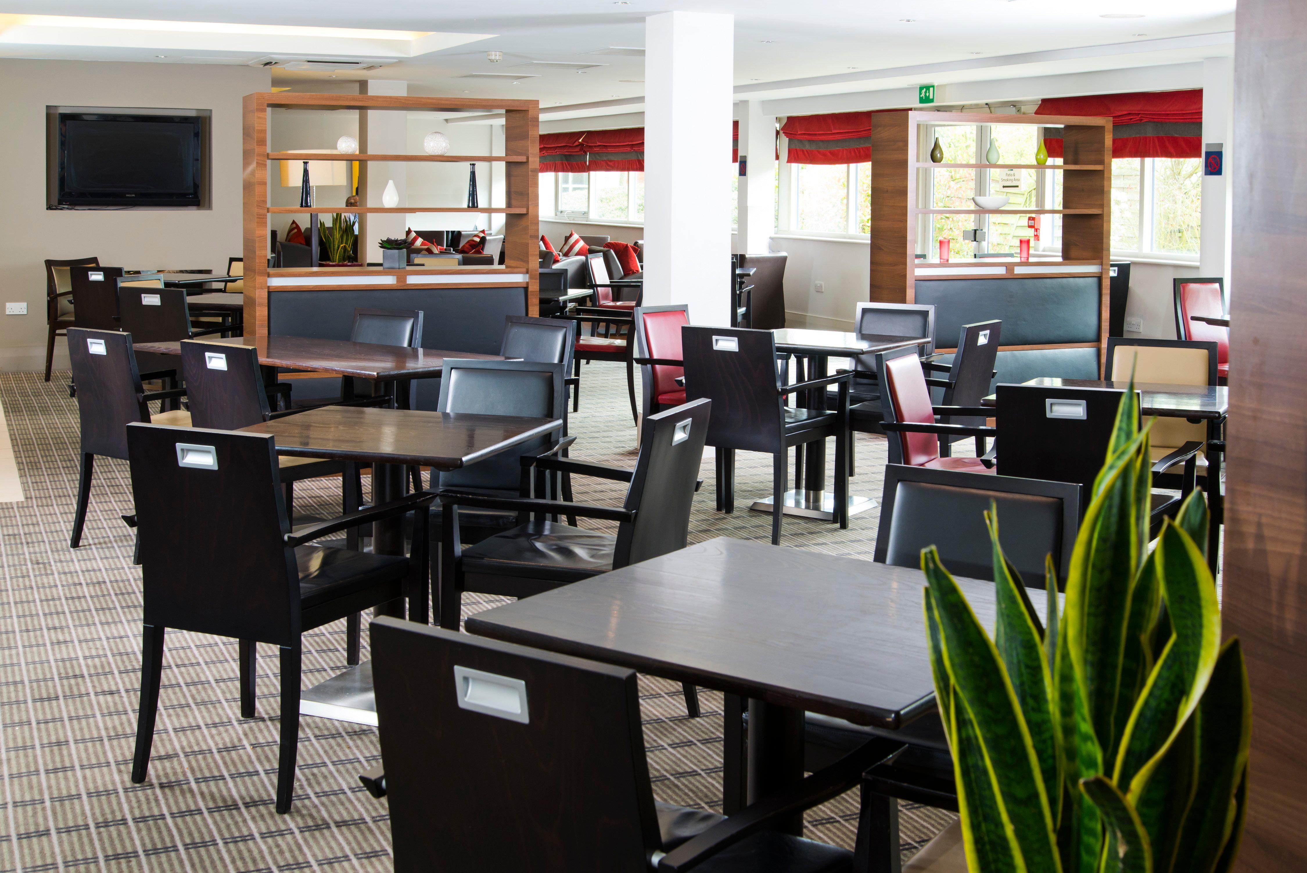Holiday Inn Express Northampton - South By Ihg Exterior foto